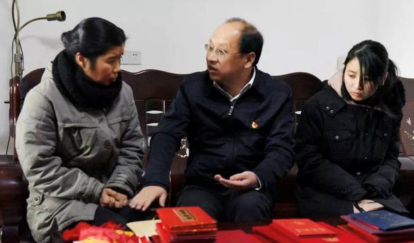 痛心！撫州這個村的第一書記倒在脫貧攻堅一線，省委常委、組織部長趙愛明專門作出批示