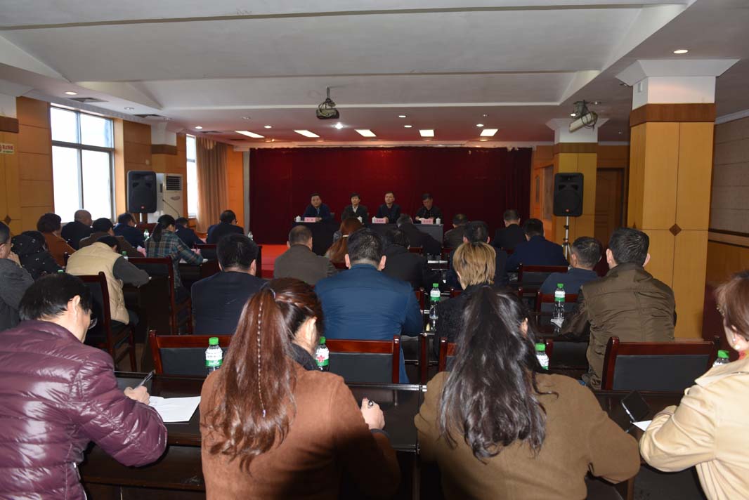 市政公用集團(tuán)領(lǐng)導(dǎo)到江西長(zhǎng)運(yùn)宣布任命決定： 王曉被任命為股份公司黨委委員、黨委書記，推薦為董事、董事長(zhǎng)（法定代表人）