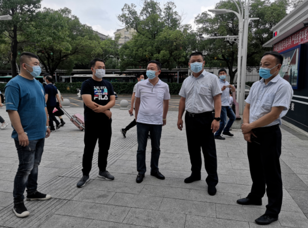 市運管處督查徐坊客運站安全生產(chǎn)、疫情防控及文明創(chuàng)建工作