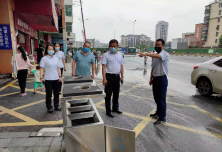 穆孫祥一行到青山客運分公司督導文明創(chuàng)建和疫情防控工作