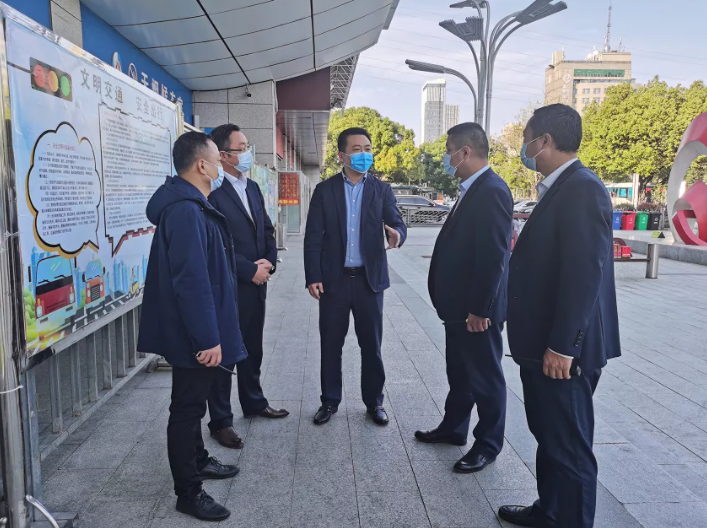 王曉深入徐坊客運(yùn)站督查文明創(chuàng)建、疫情防控及安全生產(chǎn)工作