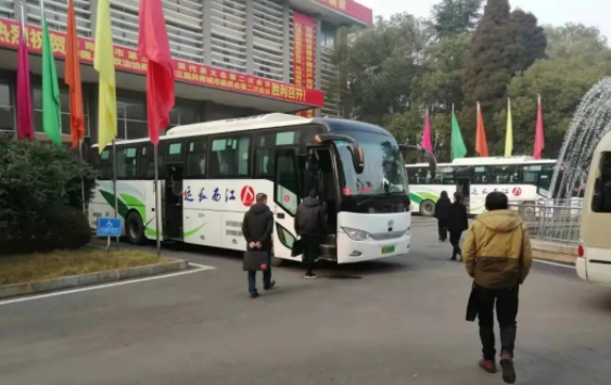 九江長運、景德鎮(zhèn)長運圓滿完成大型運輸任務(wù)