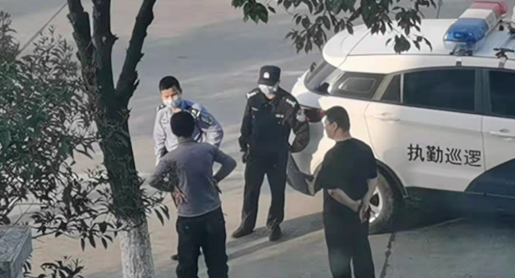 九江長運(yùn)：偶見路人有險(xiǎn) 急伸援手相助