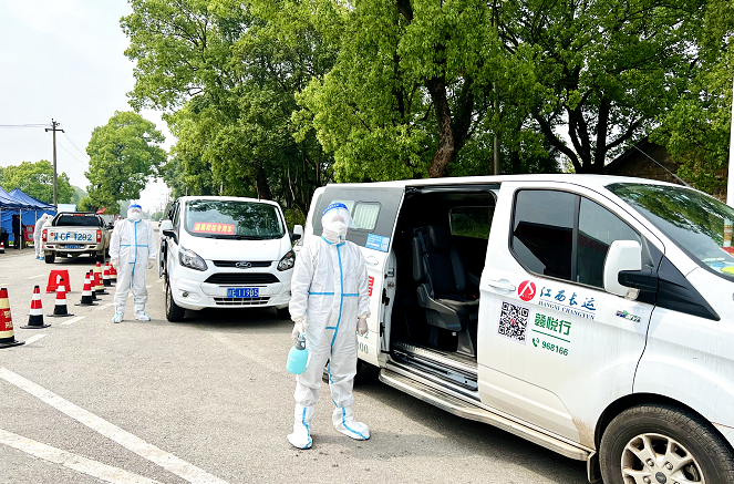 鄱陽長運：24小時待命 隔離轉(zhuǎn)運戰(zhàn)疫情