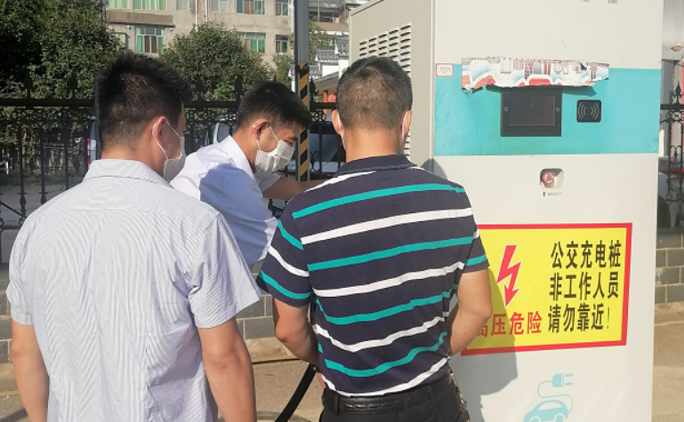 景德鎮(zhèn)長運     開展全面安全、機務(wù)、疫情防控工作大檢查