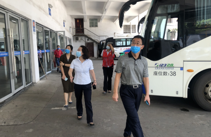 穆孫祥督導(dǎo)都市城際公交青山客運(yùn)分公司 文明創(chuàng)建、疫情防控及安全生產(chǎn)工作