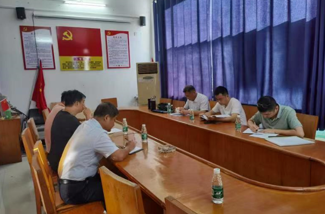 吉安長運:在全司范圍內(nèi)開展安全生產(chǎn)談心談話活動