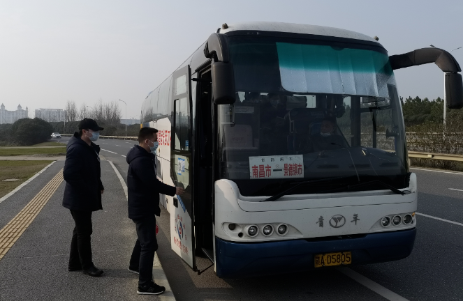 都市城際公交：嚴(yán)查車輛違規(guī)經(jīng)營 護航運輸安全