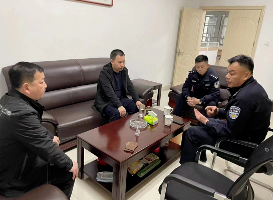 共青城市交通管理大隊領導到共青公司檢查安全生產(chǎn)工作