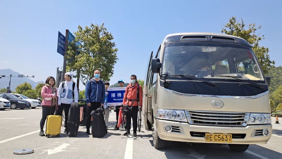 “鐵人三項(xiàng)”激情開賽，德興公司全力護(hù)航