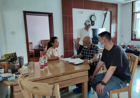 九江長(zhǎng)運(yùn) 開(kāi)展駕駛員家訪(fǎng)活動(dòng)