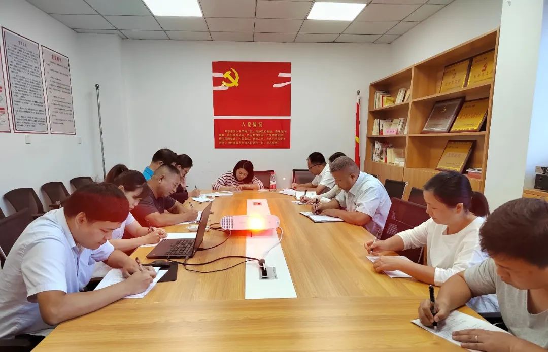 長運(yùn)物業(yè):物業(yè)經(jīng)營分公司開展全國“安康杯”職工安全應(yīng)急技能知識競賽答題活動