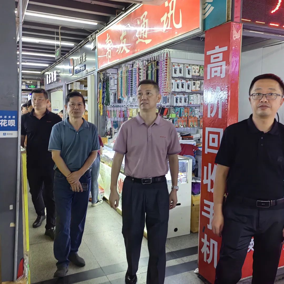 長運物業(yè):股份公司安管部督導長運物業(yè)安全生產(chǎn)工作