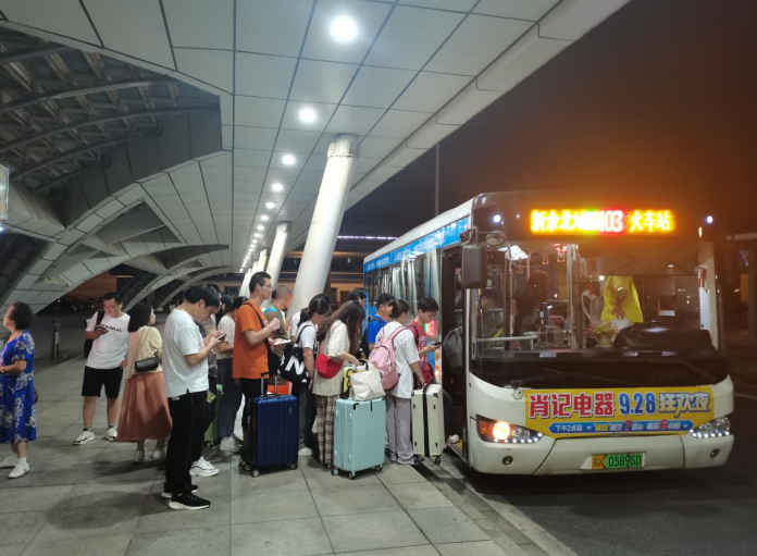 江西長運積極應(yīng)對中秋、國慶客流高峰