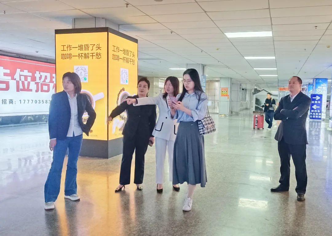 上饒汽運(yùn)：上饒靈山管委會(huì)到上饒汽運(yùn)洽談開通靈山景區(qū)直通車事宜