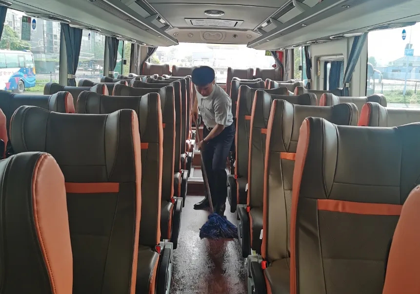 新余長運(yùn)客運(yùn)分公司持續(xù)提升車容車貌與服務(wù)質(zhì)量