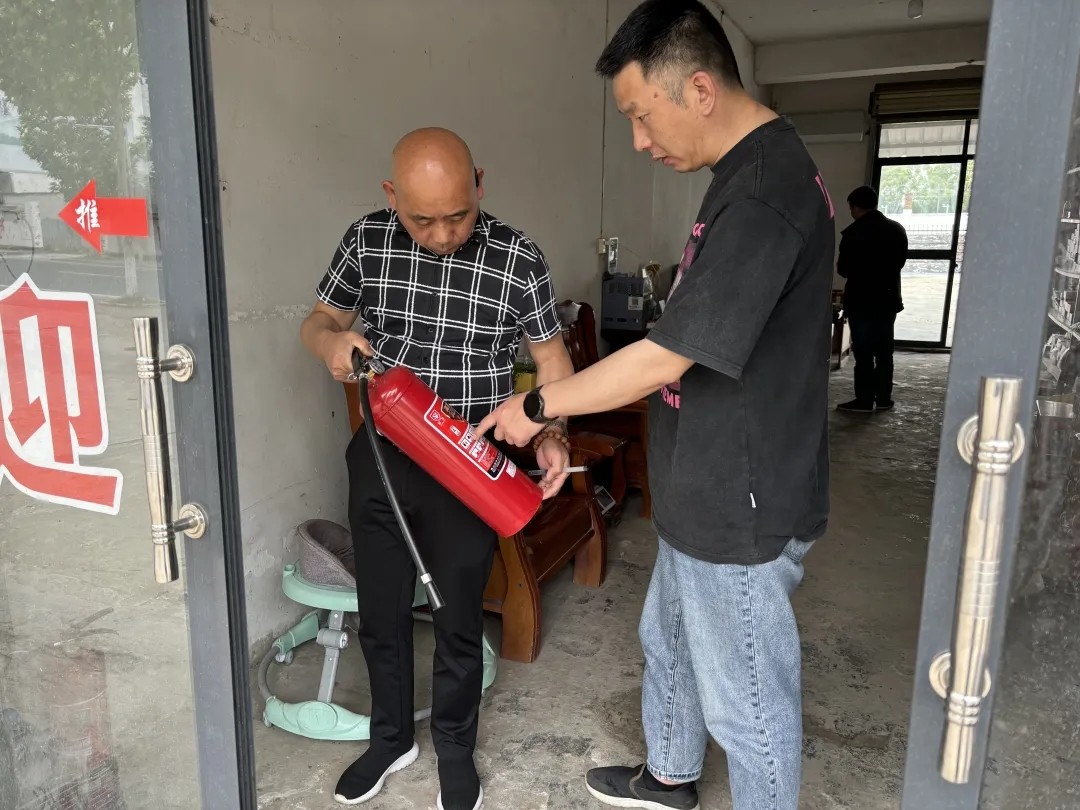 九江長運(yùn):湖口公司開展“五一”節(jié)前消防安全檢查