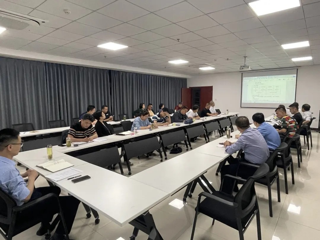 馬鞍山長(zhǎng)客:召開5月份安全、消防、機(jī)務(wù)工作例會(huì)