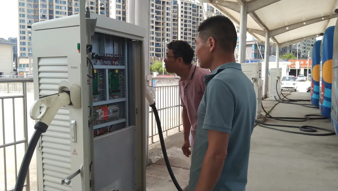 撫州長(zhǎng)運(yùn)：崇仁分公司開展安全隱患排查