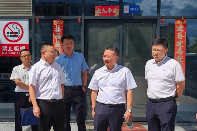 李偉一行調(diào)研上饒汽運(yùn)、婺源公交