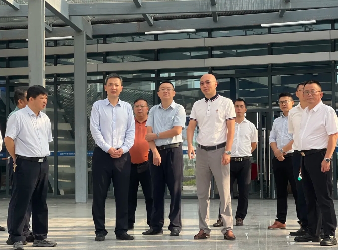 吉安公司:吉安市政府領(lǐng)導調(diào)研督導客運、公交西站運行工作