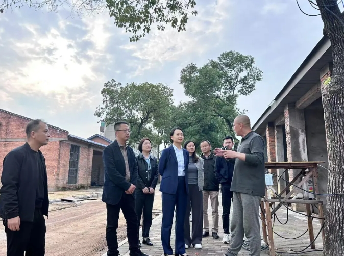 傅琳雁督導長運物業(yè)、長鴻物業(yè)資產盤活工作