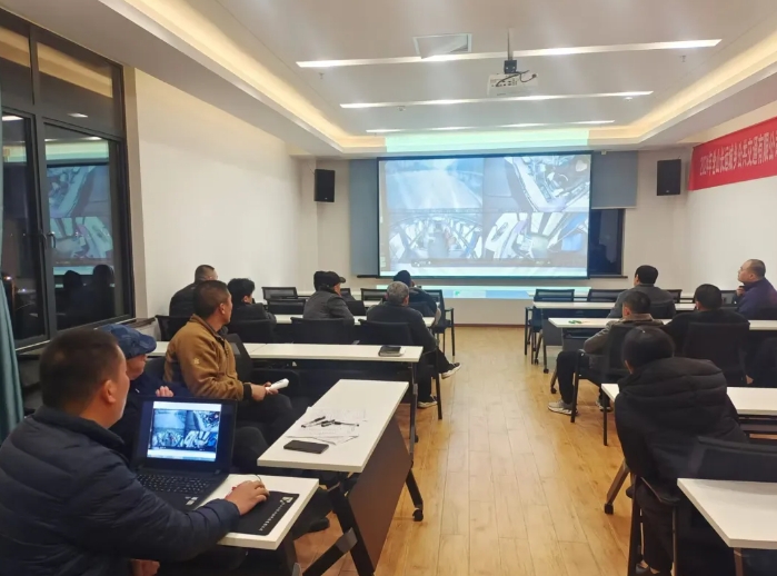 馬鞍山長客 召開十一月份安全消防機務(wù)例會