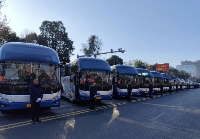 吉安長運：圓滿完成市人大、政協(xié)兩會用車保障任務(wù)