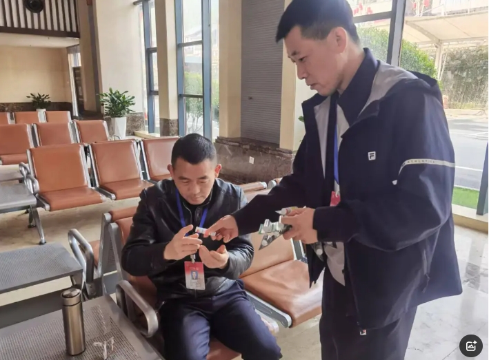 吉安長運：羊獅慕公司暖心舉措 筑牢景區(qū)交通安全防線