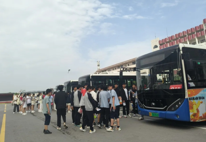 撫州長運：全力護(hù)航2025年中考體育考試