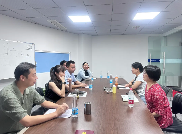 九江長(zhǎng)運(yùn)：寧波旅游集散中心到九江市旅游集散中心進(jìn)行業(yè)務(wù)交流