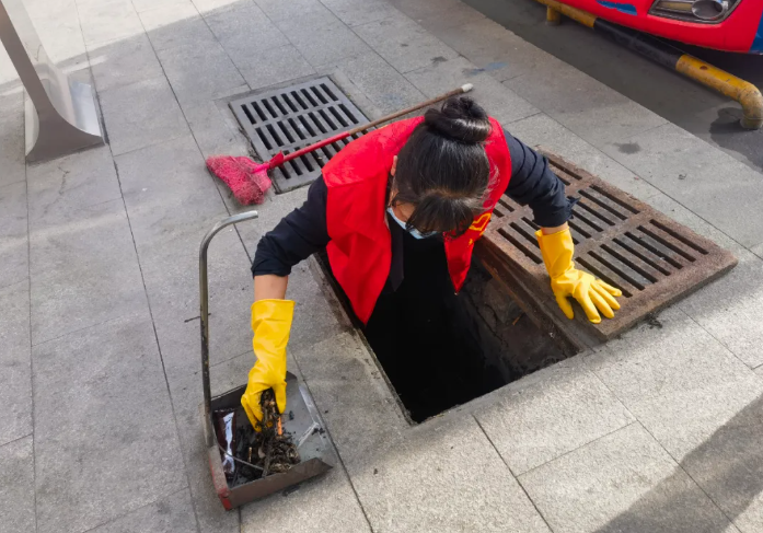 都市城際公交：弘揚(yáng)雷鋒精神 踐行文明服務(wù)理念