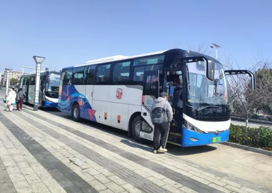 撫州長運：廣昌分公司圓滿完成村晚運輸任務(wù)